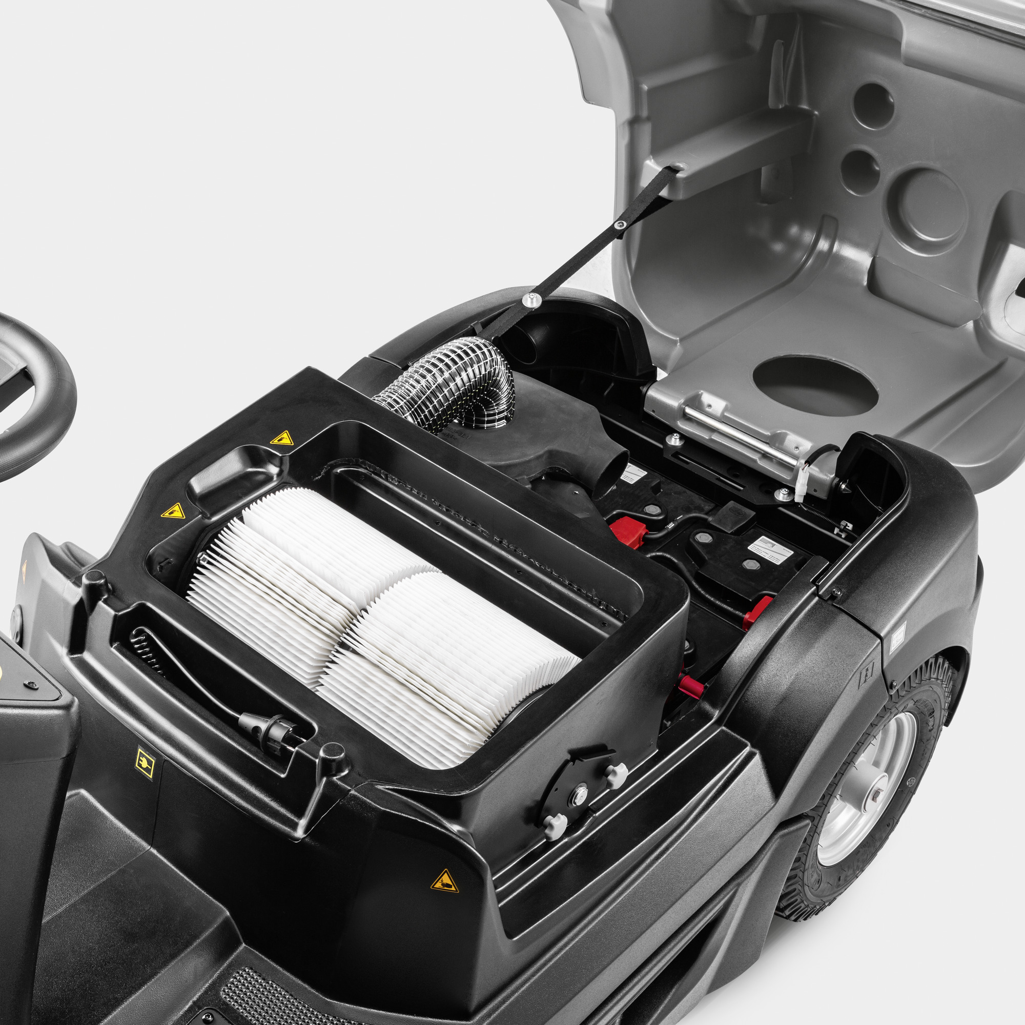 Karcher KM 90/60 R Bp Pack Ride On Sweeper - Image 3